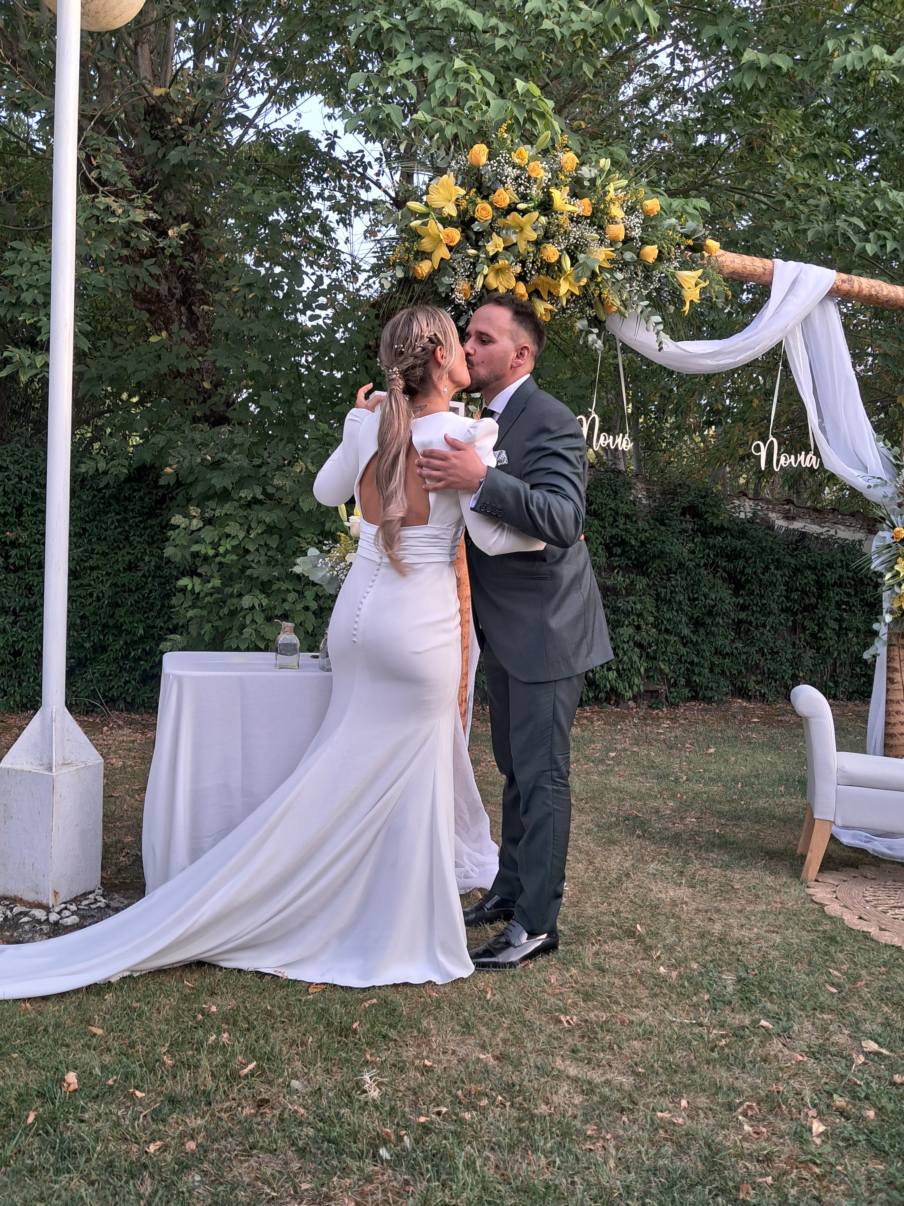 Novios recién casados